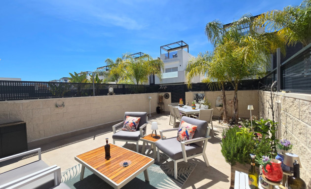 Herverkoop - Townhouse * - Ciudad Quesada * - Doña Pepa *