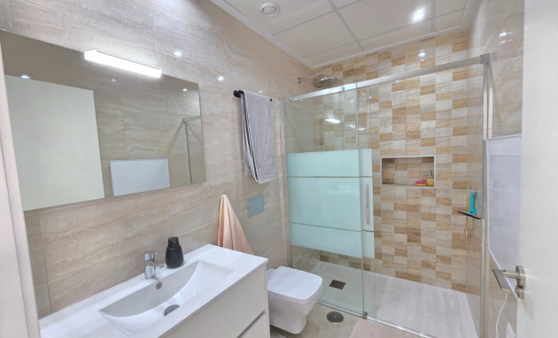 Herverkoop - Townhouse * - Ciudad Quesada * - Doña Pepa *