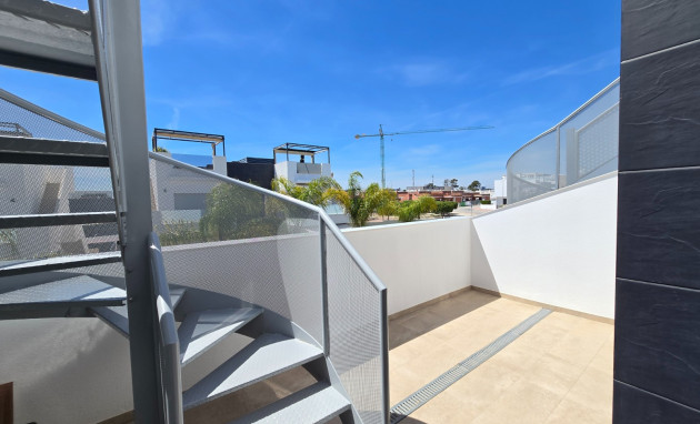 Herverkoop - Townhouse * - Ciudad Quesada * - Doña Pepa *