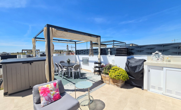 Herverkoop - Townhouse * - Ciudad Quesada * - Doña Pepa *