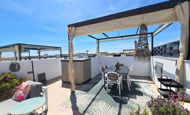 Herverkoop - Townhouse * - Ciudad Quesada * - Doña Pepa *