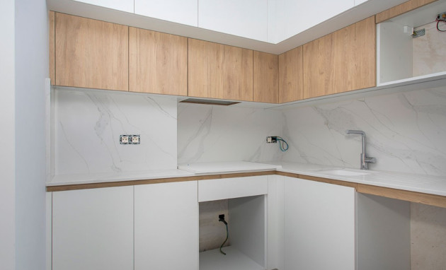 Herverkoop - Apartment - Torrevieja - Playa Del Cura