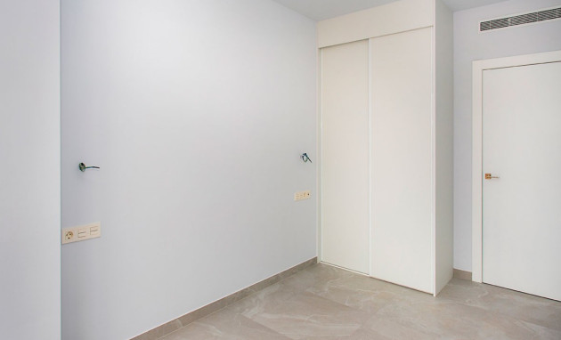 Herverkoop - Apartment - Torrevieja - Playa Del Cura