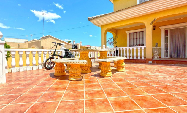 Resale - Detached Villa - Orihuela Costa - Los Balcones