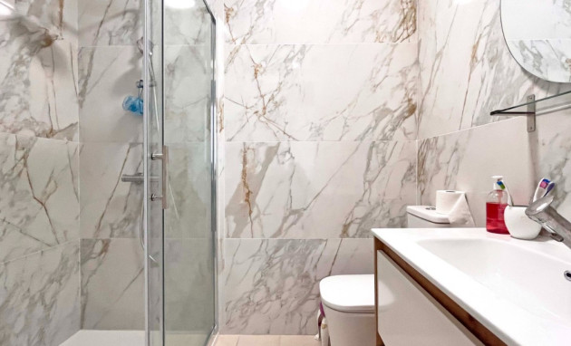 Resale - Bungalow - Groundfloor - Orihuela Costa - Playa Flamenca