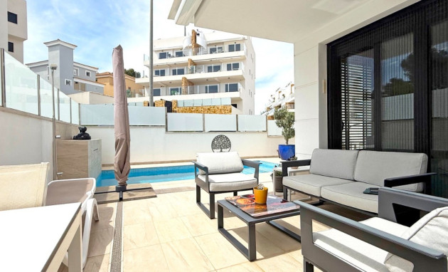 Herverkoop - Detached Villa - Orihuela Costa - Villamartin