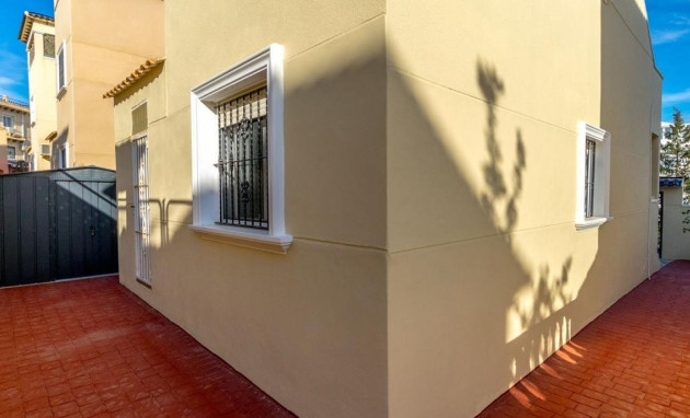 Resale - Detached Villa - Orihuela Costa - El Galan