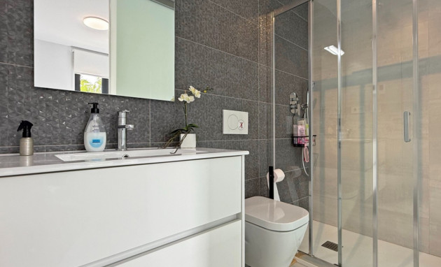 Herverkoop - Apartment - Orihuela Costa - Los Altos