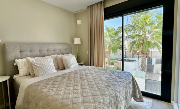 Resale - Detached Villa - Orihuela Costa - Lomas de Cabo Roig