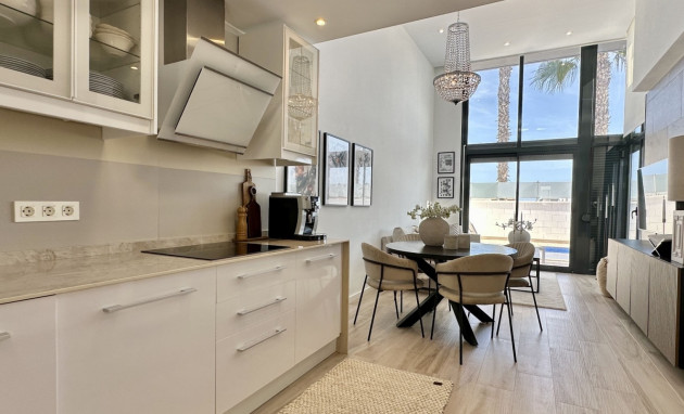 Resale - Detached Villa - Orihuela Costa - Lomas de Cabo Roig