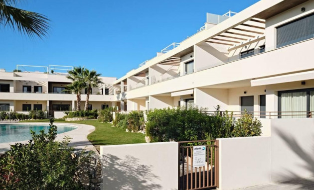 Herverkoop - Apartment - Torrevieja - La Veleta