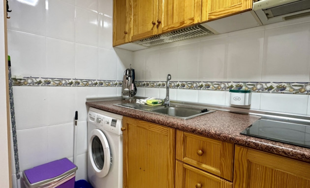 Herverkoop - Apartment - Torrevieja - Playa Los Naufragos