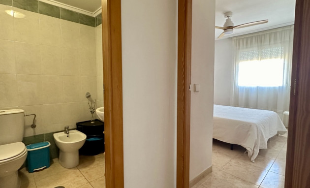Resale - Apartment - Torrevieja - Torrevieja - Centre