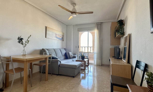 Resale - Apartment - Torrevieja - Torrevieja - Centre