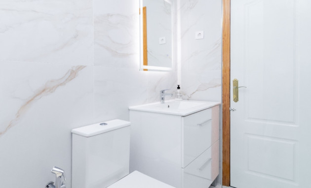 Resale - Townhouse - Orihuela Costa - La Zenia