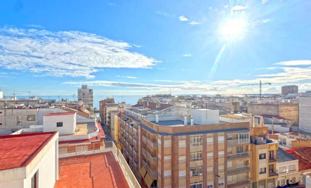 Herverkoop - Apartment - Torrevieja - Playa Del Cura
