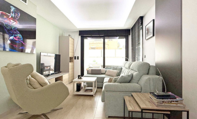 Resale - Detached Villa - Orihuela Costa - Villamartin