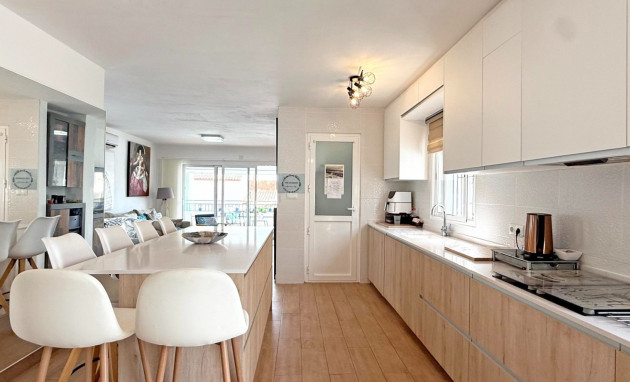 Revente - Detached Villa - Orihuela Costa - Villamartin