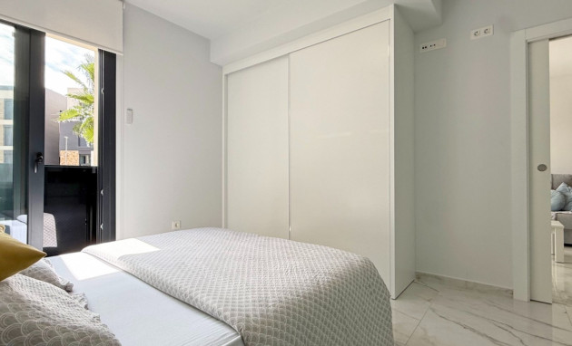 Herverkoop - Apartment - Orihuela Costa - Los Altos