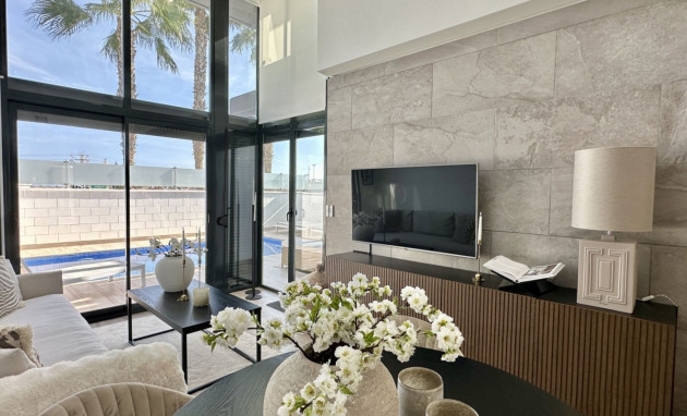 Resale - Detached Villa - Orihuela Costa - Lomas de Cabo Roig