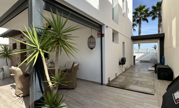 Resale - Detached Villa - Orihuela Costa - Lomas de Cabo Roig