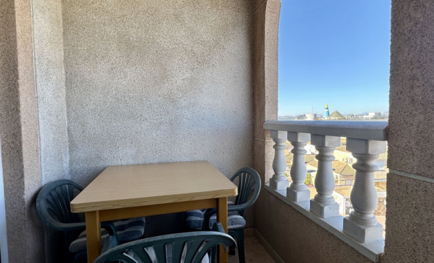 Resale - Apartment - Torrevieja - Torrevieja - Centre
