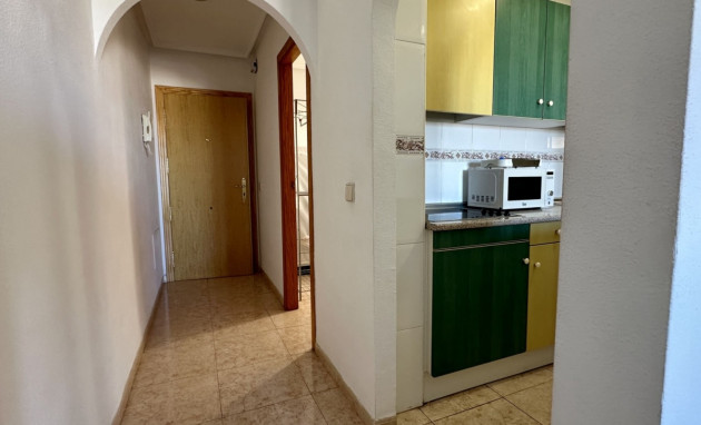 Resale - Apartment - Torrevieja - Torrevieja - Centre