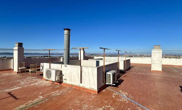 Resale - Apartment - Torrevieja - Torrevieja - Centre