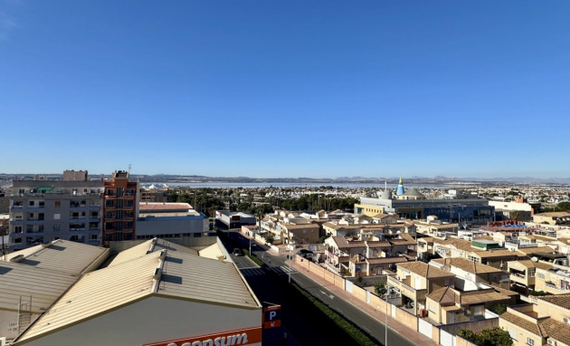Resale - Apartment - Torrevieja - Torrevieja - Centre