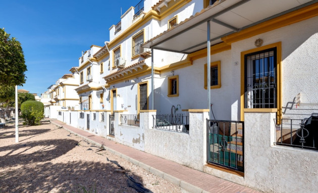 Herverkoop - Herenhuis - Torrevieja - Aguas Nuevas