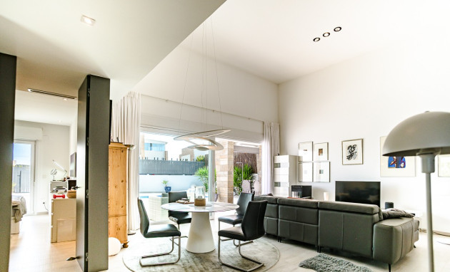 Reventa - Villa - Algorfa - La Finca Golf