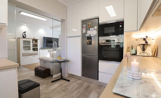 Herverkoop - Detached Villa - Orihuela Costa - Villamartin