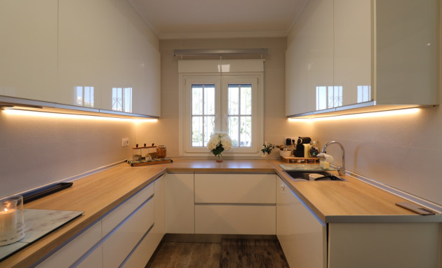 Herverkoop - Detached Villa - Orihuela Costa - Villamartin