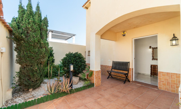Herverkoop - Villa - Torrevieja - La Mata
