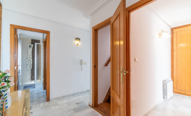 Herverkoop - Villa - Torrevieja - La Mata