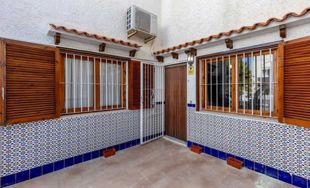 Herverkoop - Terraced house - Torrevieja - Calas blanca