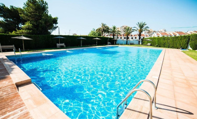 Herverkoop - Terraced house - Torrevieja - Calas blanca