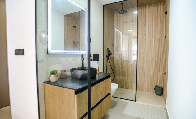 Herverkoop - Apartment - Torrevieja - Acequion