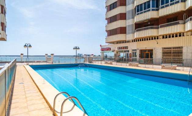 Herverkoop - Apartment - Torrevieja - Acequion