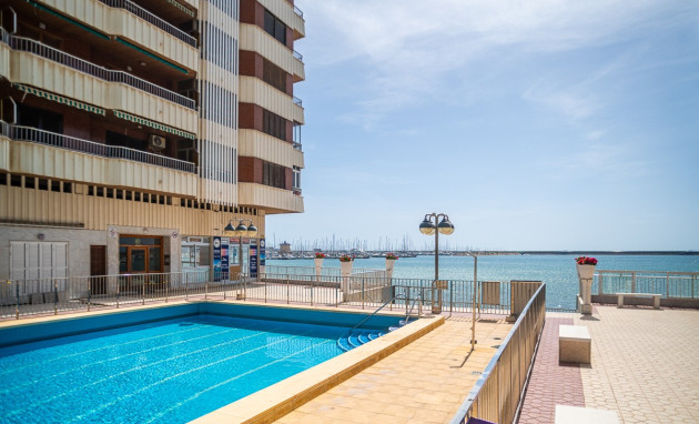 Herverkoop - Apartment - Torrevieja - Acequion