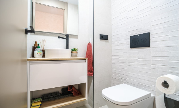 Herverkoop - Apartment - Torrevieja - Acequion