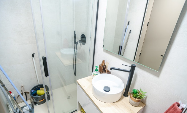 Herverkoop - Apartment - Torrevieja - Acequion