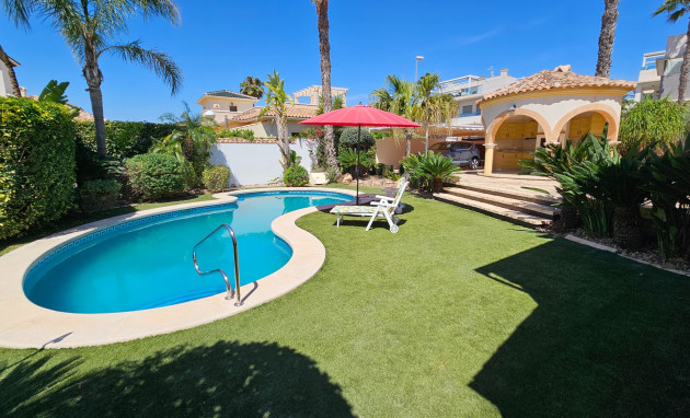 Herverkoop - Detached Villa - Ciudad Quesada - Doña Pepa