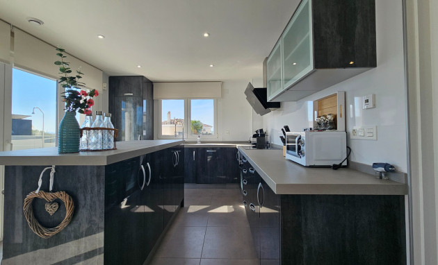 Reventa - Detached Villa - La Marina - La Marina - Urbanization