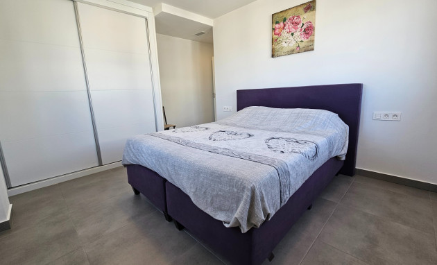 Reventa - Detached Villa - La Marina - La Marina - Urbanization