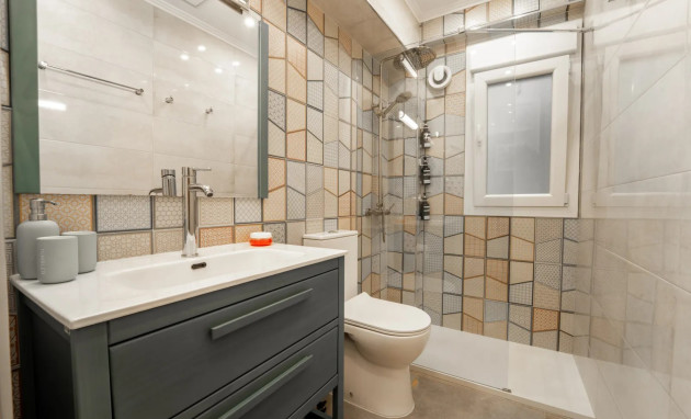 Herverkoop - Apartment - Torrevieja - Playa Del Cura