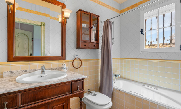 Resale - Detached Villa - Torrevieja - Torre La Mata