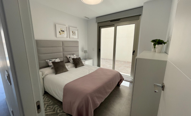 Resale - Detached Villa - Orihuela Costa - Villamartin