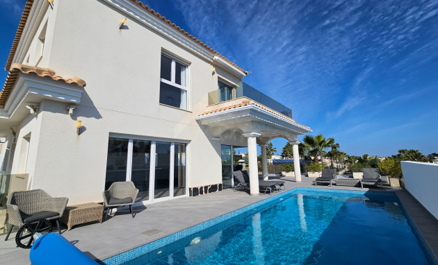 Reventa - Detached Villa - La Marina - La Marina - Urbanization