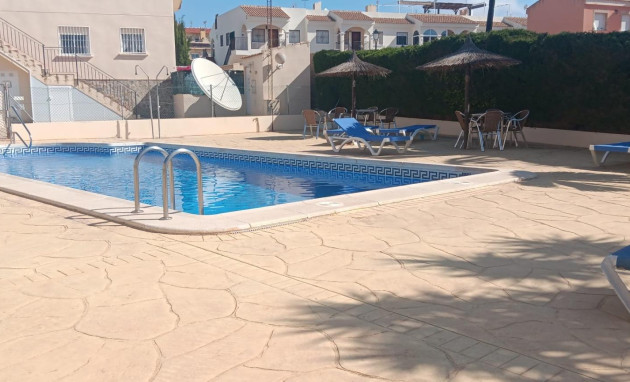 Herverkoop - Bungalow - Gelijkvloers - Orihuela Costa - La Chismosa
